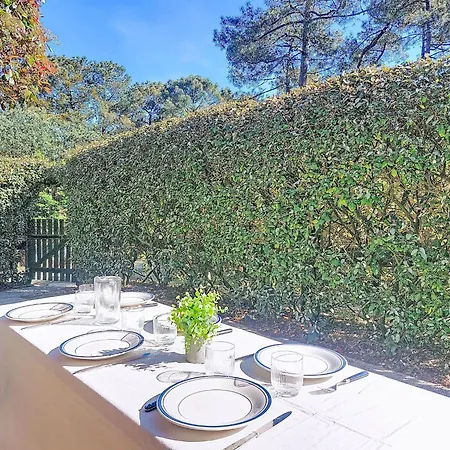 Les Jardins De By Interhome Casa de Férias